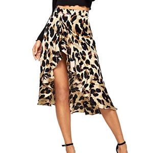 Ruffle Trim High Split Leopard Print Midi Skirt